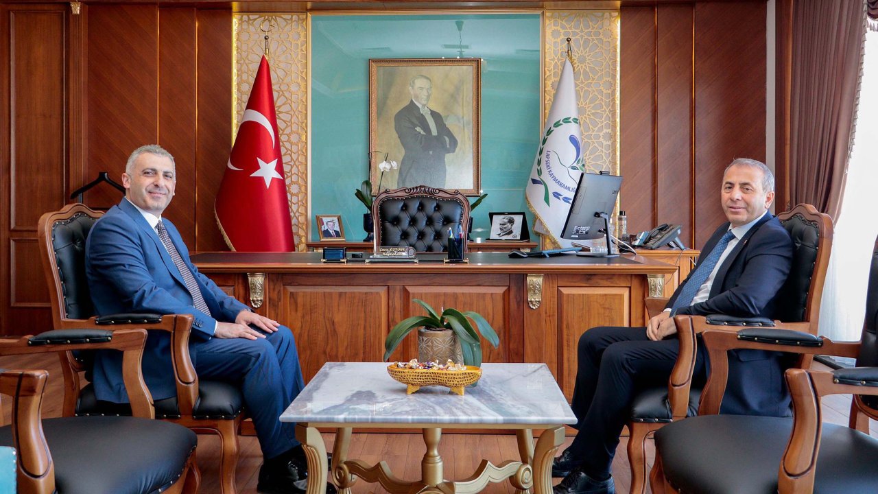 Çanakkale İl Emniyet Müdürü Kurt, Lapseki’yi ziyaret etti