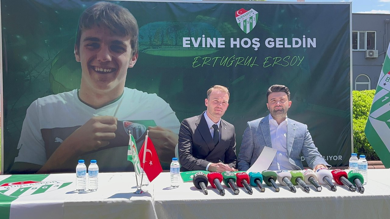 Eski kaptan Ertuğrul Ersoy, Bursaspor'a geri döndü