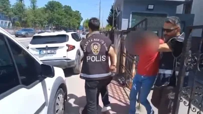 Evden 280 bin liralık ziynet eşyası çalan 2 şüpheli yakalandı