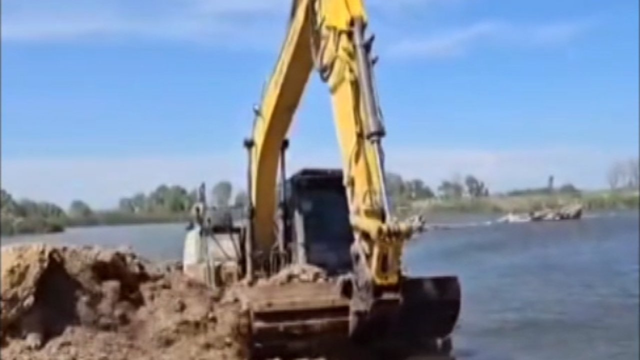 Meriç Nehri’ne deniz suyu karışmaması için set çekildi