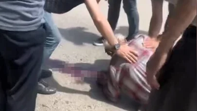 Motosiklet ile bisiklet çarpıştı: 1'i ağır, 3 yaralı