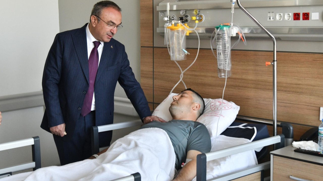 Tekirdağ'da 'dur' ihtarına uymayan sürücünün cipiyle çarptığı polisin tedavisi sürüyor