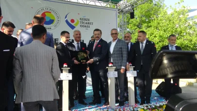 TOBB Başkanı Hisarcıklıoğlu: Birlik olursak bileğimizi kimse bükemez