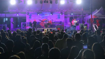 TÜ'de bahar şenliklerinde konserler verildi