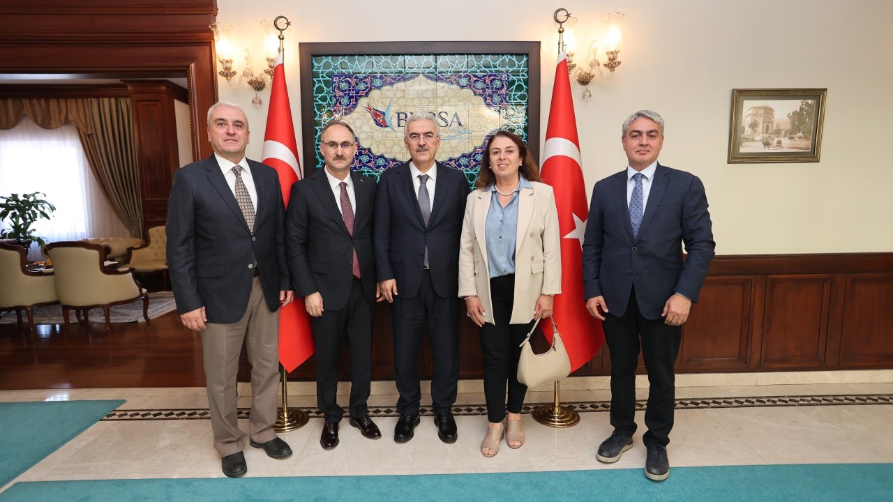 Türkiye Kayak Federasyonu Başkanı Şahin'den, Bursa Valisi Ayyıldız'a ziyaret