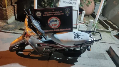 Yayaya çarpıp kaçan motosikletli kameraya yakalandı