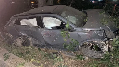 Bursa'da takla atan otomobilin alkollü sürücüsü yaralandı