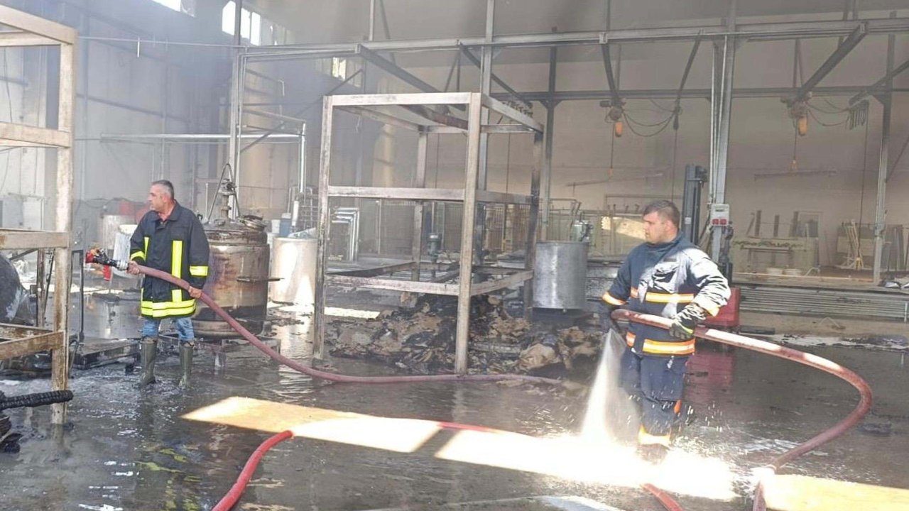 Çanakkale'de fabrika yangını