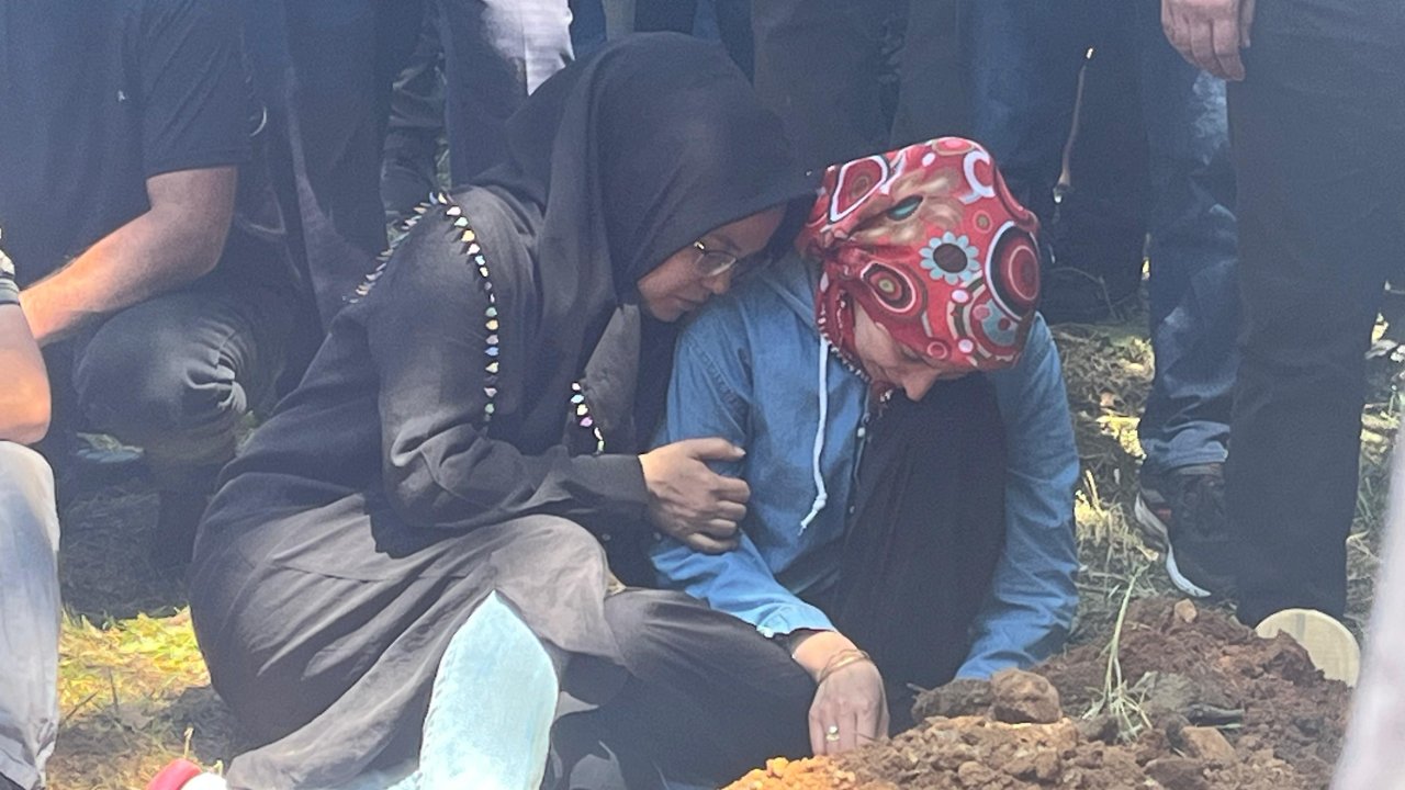 Demir salıncağın altında kalan minik Yağız, son yolculuğuna uğurlandı