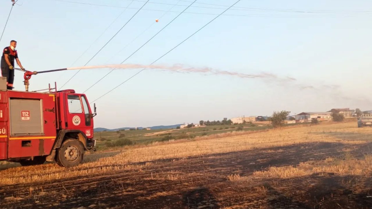 Edirne’de ot yangını büyümeden söndürüldü