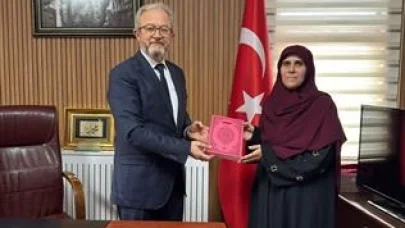 Hafızlık hayalini 44 yaşında gerçekleştirdi