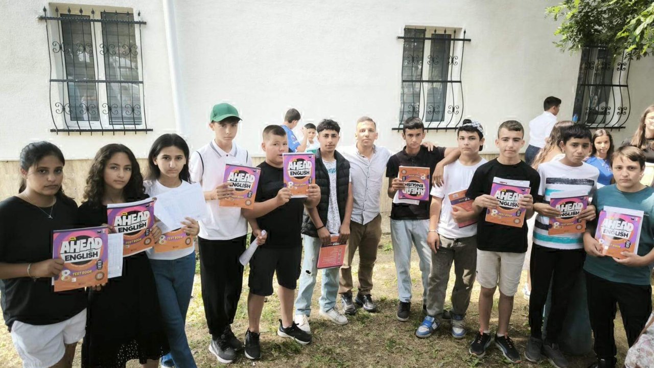 Lüleburgaz'ın köyünde 'Bir kitap da sen al' etkinliği