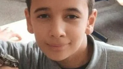 Okula gitmek için evden çıkan Burak'tan haber alınamıyor; çantası mahalle çıkışında bulundu