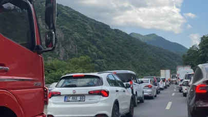 Sakarya’da kaza: 3 yaralı