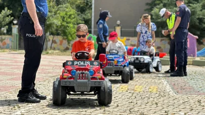 Süloğlu'nda minik öğrencilere, uygulamalı trafik eğitimi