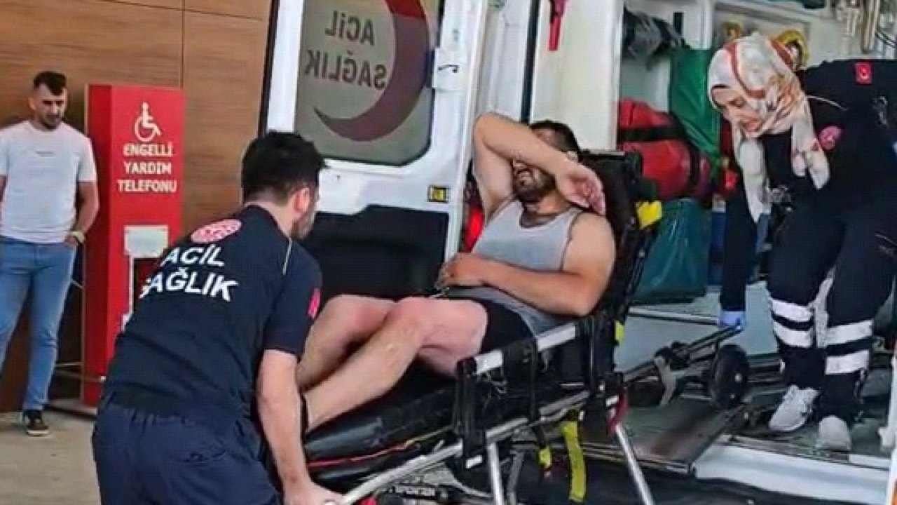 Tamir ettiği otomobilin radyatöründen sıçrayan kaynar suyla yaralandı