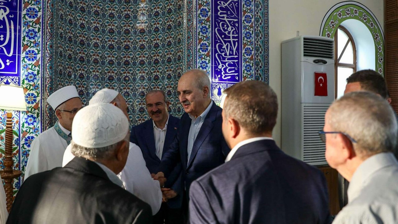 TBMM Başkanı Kurtulmuş, bayram namazını Çanakkale’de kıldı