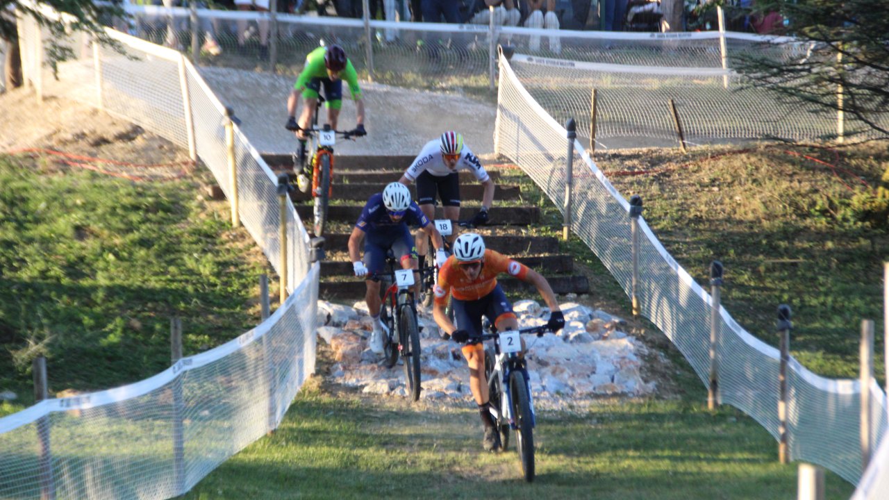 UCI Dağ Bisikleti Eliminatör Dünya Şampiyonası, Sakarya’da gerçekleştirildi / Fotoğraf eklendi