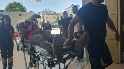 Üzerine cam düşen işçi yaralandı