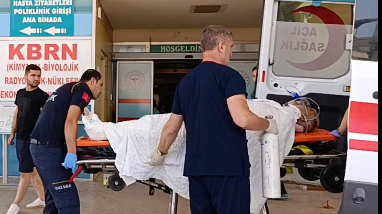 3 katlı apartman inşaatında iskeleden düşen bina sahibi ağır yaralandı