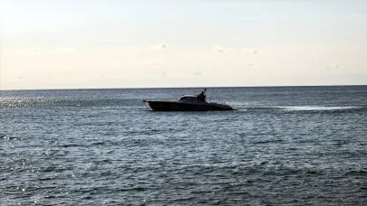 Denizde kaybolan çocuğu arama çalışmaları 2'nci gününde devam ediyor