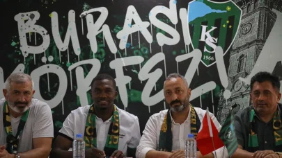 Anfernee Jamal Dijksteel resmen Kocaelispor’da