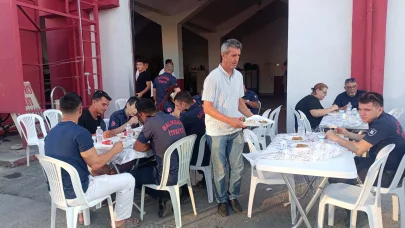 Ayvalık'ta itfaiyeciler için 'vefa yemeği'