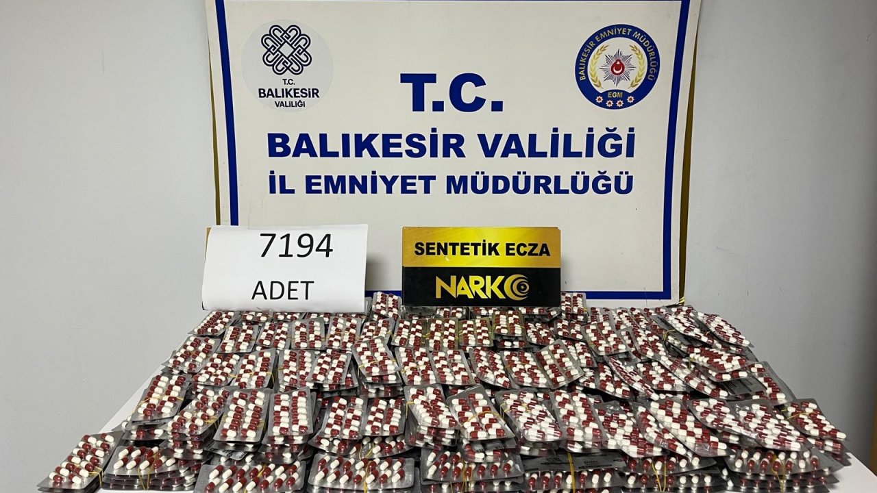 Ayvalık'ta uyuşturucuya 3 tutuklama