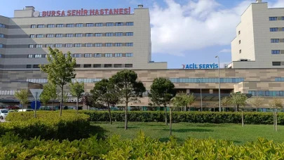 Bursa Şehir Hastanesi’ne HIMSS EMRAM Seviye 7 belgesi