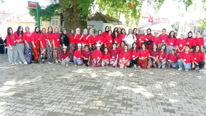 Bursa’daki bu mahalleyi 524 yıldır, yılda bir gün kadınlar yönetiyor