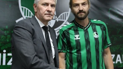Caner Erkin Sakaryaspor'da