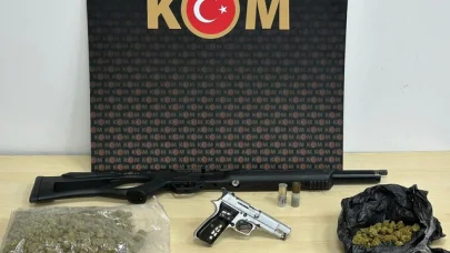 Edirne’de evinde uyuşturucu ve ruhsatsız silah ele geçirilen şüpheli tutuklandı