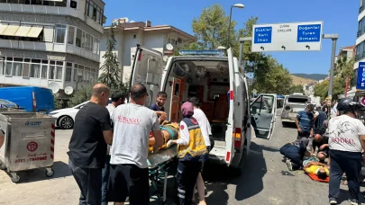 Erdek’te motosikletler çarpıştı: 2 yaralı