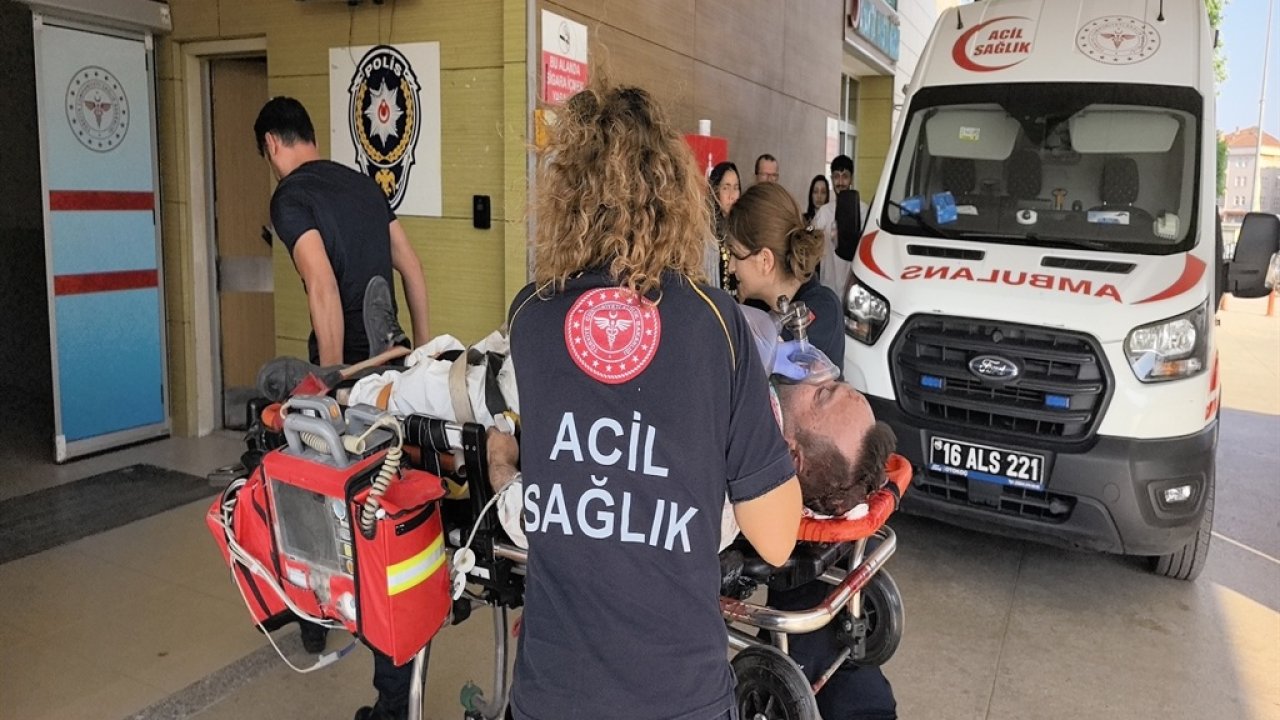 Fabrikanın çatısından düşen işçi, 2 gün sonra öldü