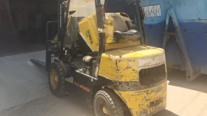 Forklifte çarpan motosikletin sürücüsü ağır yaralandı
