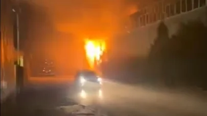 Kimya fabrikasının deposunda çıkan yangın söndürüldü