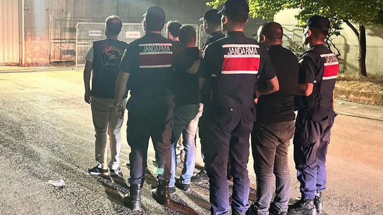 Kırklareli'de aranan 10'u hükümlü 27 kişi yakalandı
