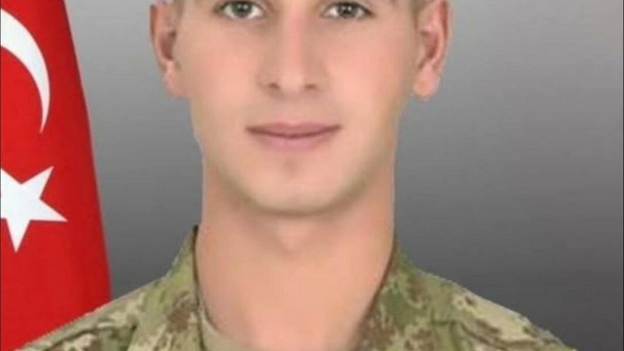 Şehit piyade sözleşmeli er, Balıkesir'de son yolculuğuna uğurlandı