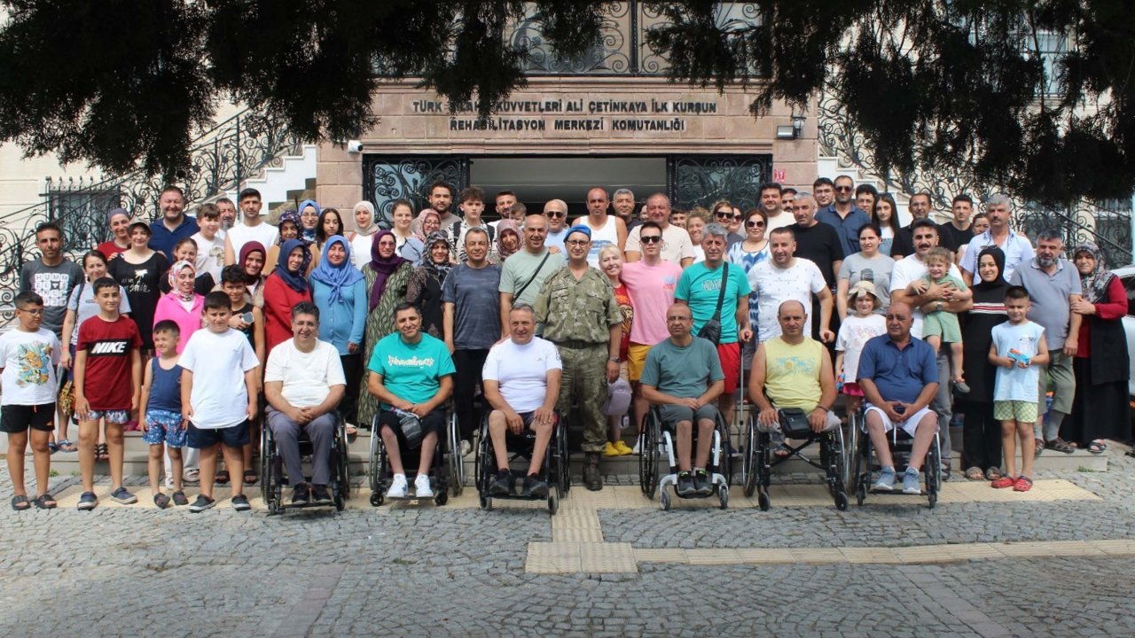 TSK, gazilere ve şehit ailelerine Ayvalık'ta tatil imkanı sunuyor