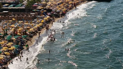 40 bin nüfuslu Çınarcık, yaz sezonunda 500 bin kişiyi ağırlıyor