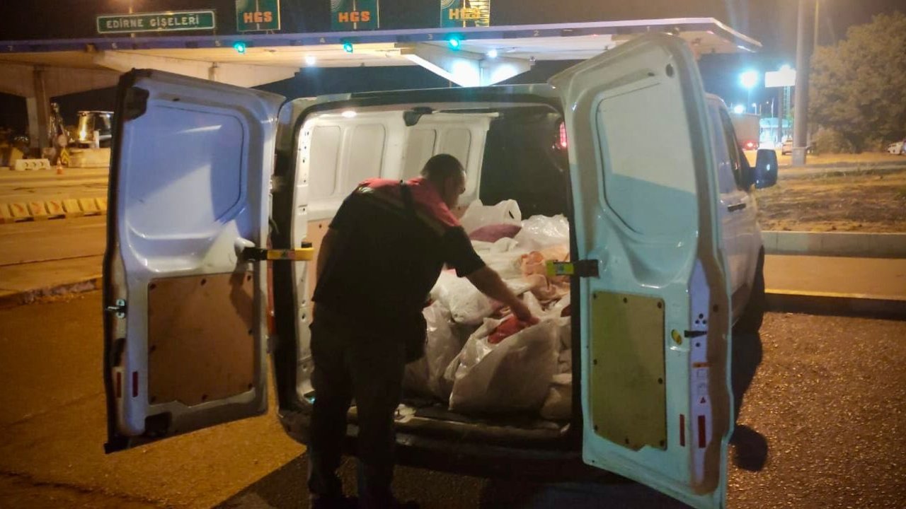 650 kilo kum midyesiyle yakalanan 3 kişiye 2 milyon lira ceza