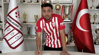 Ayvalıkgücü'ne genç sağ bek