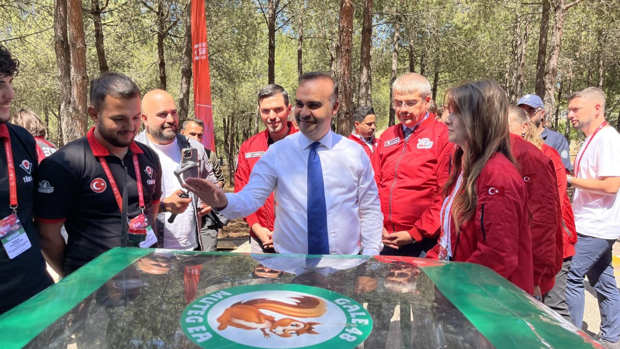 Bakan Kacır: Mobilite teknolojilerine ilişkin yeni altyapıları Türkiye'ye kazandıracağız