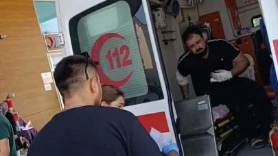 Bıçak bileme makinesine elini sıkıştırıp yaralandı
