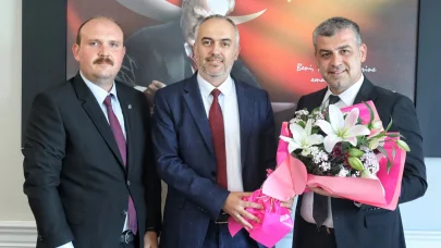 Bursa Şehir Hastanesi Başhekimi Doç. Dr. Salih Metin görevi devraldı