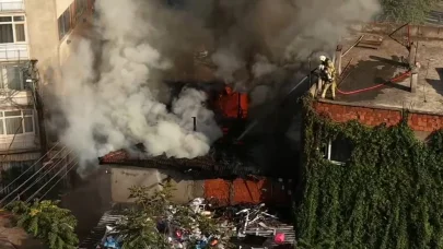Bursa’da motosiklet tamirhanesinin deposunda çıkan yangın söndürüldü