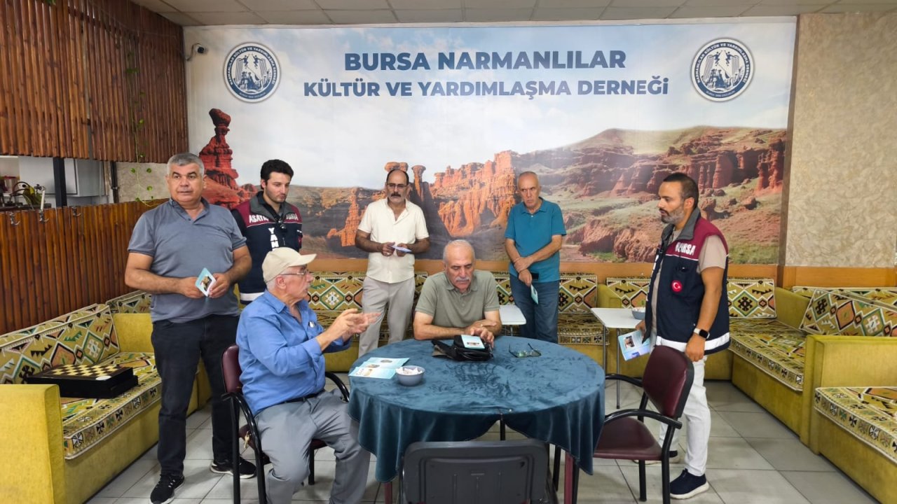 Bursa’da polis, dolandırıcılığa karşı dernekleri bilgilendirdi