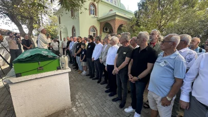Özgür Özel Balıkesir'de cenaze törenine katıldı