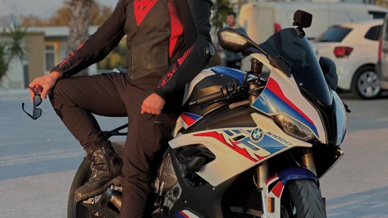 Sosyal medya ünlüsü Deniz Servan Narin, kazada öldü