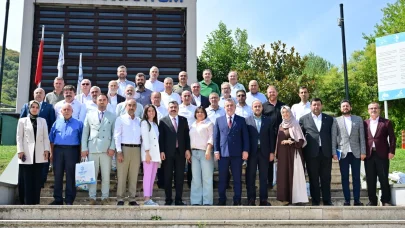Yıldırım Belediye Başkanı Yılmaz, önceki dönem belediye meclis üyeleriyle buluştu